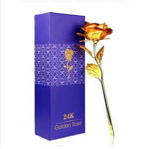 Trandafir artificial Golden Rose (placat cu aur 24K)